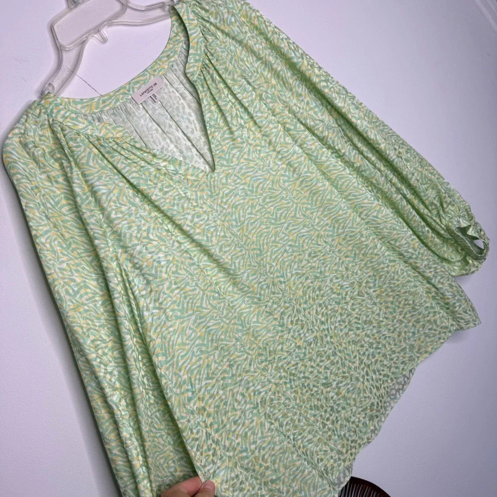 J12 Lafayette 148 New York Green Yellow Silk Abstract‎ Print Blouse L FAB#1Q34